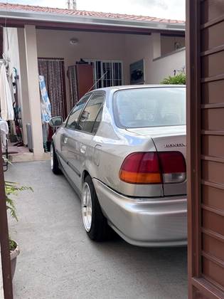 HONDA CIVIC 1.6 LX 16V GASOLINA 4P MANUAL HONDA CIVIC 1.6 LX 16V GASOLINA 4P MANUAL